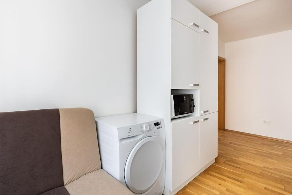 Apartman Dino ซาราเยโว ภายนอก รูปภาพ